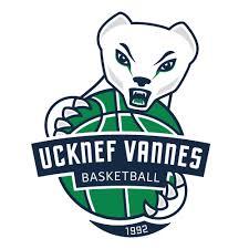 UCKNEF VANNES BASKET